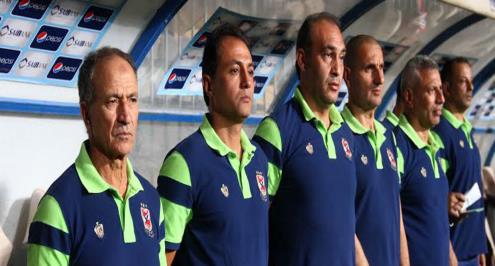 ايوب: مبروك كان يشعر بأنه راحل عن الأهلي رغم التجديد 